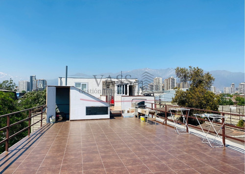 Imagen 7 de 12 de Vass Vende Casa Comercial En Lugar Estratégico, Santiago