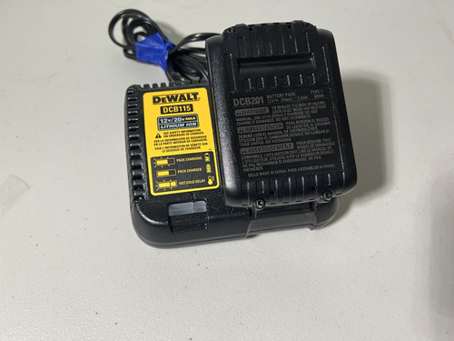 Dewalt Cargador Dcb107 12v-20v Y Bateria 20v- Usados (Usado)