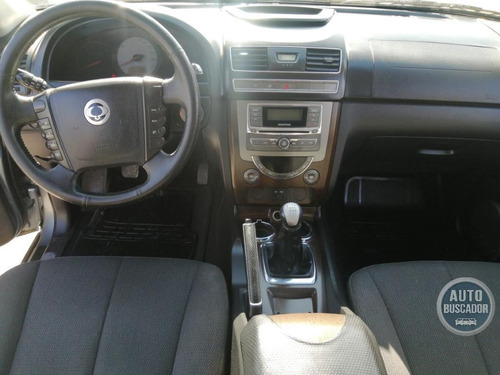Ssangyong Rexton 2013