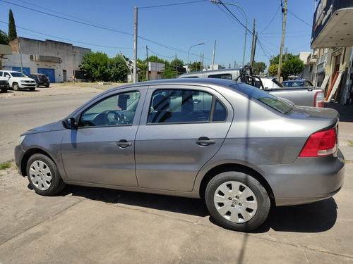 Volkswagen Voyage 1.6 Confortline 101cv