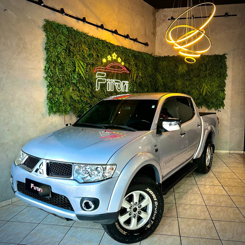 Mitsubishi L200 3.5 Triton Hpe Flex Cab. Dupla 4x4 Aut. 4p