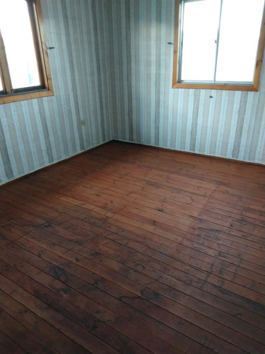 Casa En Venta De 5 Dorm. En Quillón