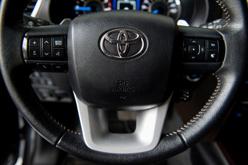 Imagen 15 de 15 de Toyota Sw4 2.8 Srx 177cv 4x4 7as At