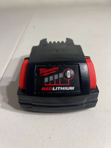 Milwaukee 48-11-1820 Bateria 2ah M18 (Usado)