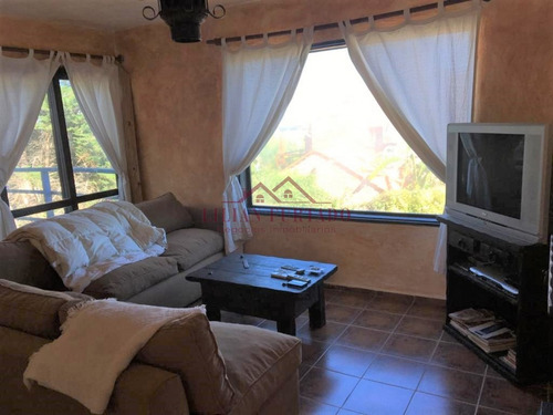 Casa En Venta Y Alquiler,espectacular Esquinera Con Piscina En Montoya - La Barra - Punta Del Este- Ref: 78