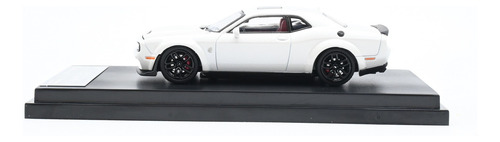 Auto Escala 1/64 Dodge Challenger Srt Hellcat Sthdcbn Blanco