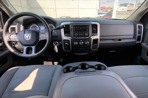 Dodge Ram 1500 V6 2020