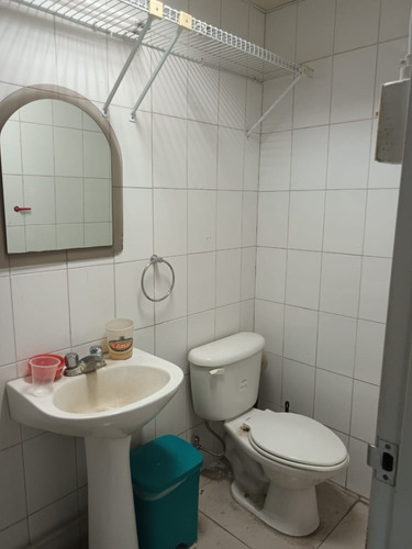 Local Comercial En C.c Global En Venta