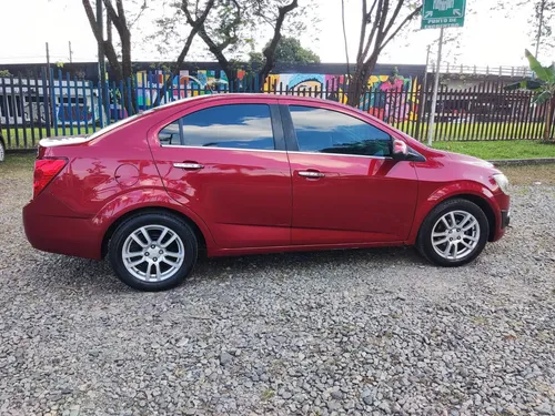 Chevrolet Sonic 1.6 Ls