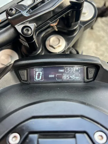 Dominar 400