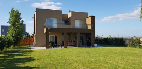 Imagen 5 de 16 de Susana Aravena Propiedades Casa - San Sebastián