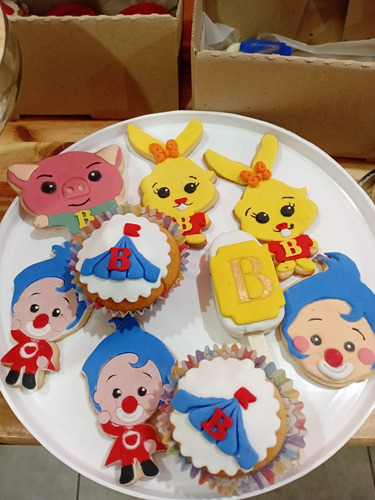 Tortas Y Mini Pastelería