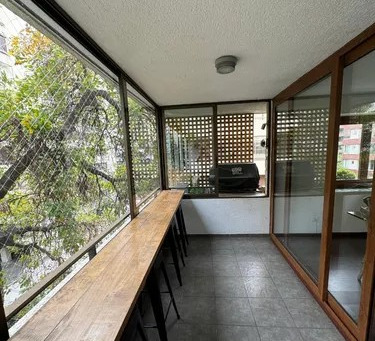 Departamento En Venta De 2 Dorm. En Vitacura