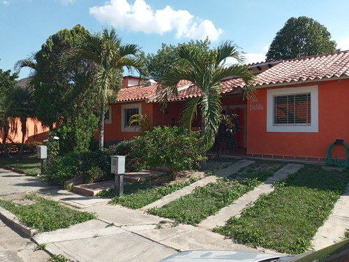 Imagen 2 de 12 de Century 21 Del Plata Vende Casa En Villas De La Ponderosa San Diego