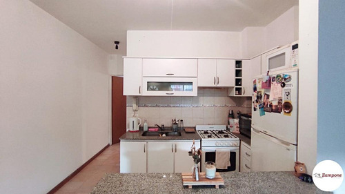 Imagen 6 de 15 de Ph En Venta 2 Ambientes Con Patio Y Entrada Independiente, Villa Pueyrredon