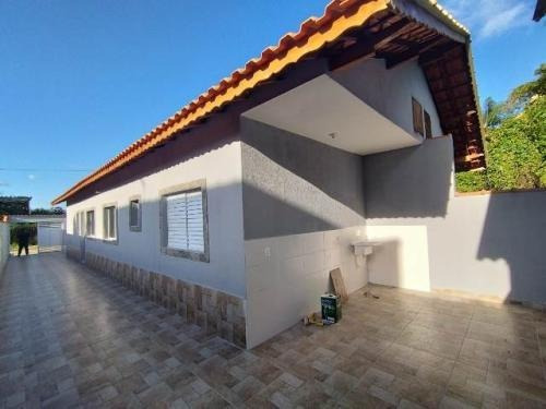 Imagem 2 de 10 de Casa No Loty Sendo 02b Quartos E Piscina , Aceita Financiar