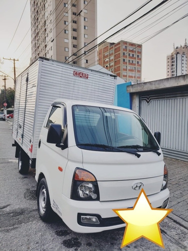 Imagem 5 de 6 de Hyundai Hr 2014 2.5 Hd Cab. Curta S/ Carroceria Tci 2p