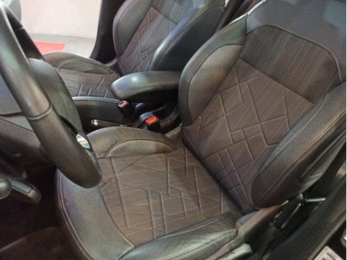 Imagen 13 de 15 de Peugeot 208 1.6 Feline Pack Cuir 2014