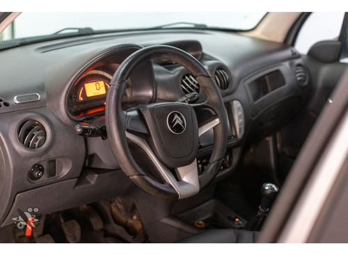 Citroën C3 1.4 I GLX 8V FLEX 4P MANUAL