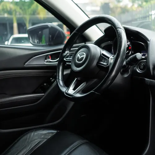 Mazda 3 2.0 Grand Touring