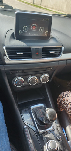 Mazda 3 2.5 Sedan S Grand Touring L4 . At