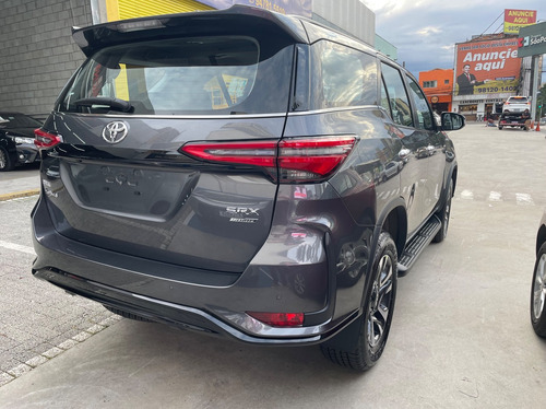 Toyota Hilux SW4 2.8 D-4D TURBO SRX PLATINUM 4X4