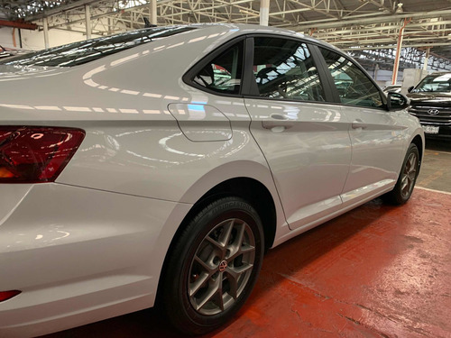 Imagen 4 de 13 de Volkswagen Jetta 1.4t Trendline Aut Ac 2019