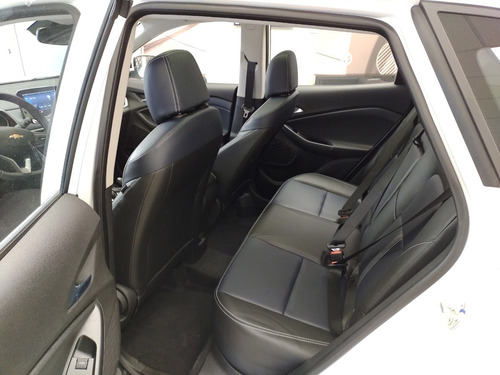 Imagen 11 de 25 de Chevrolet Tracker 1.2 At Premier Turbo 0km Financiada Usado