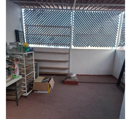 Excelente Casa Adaptada Como Bodega, Las Americas Ecatepec