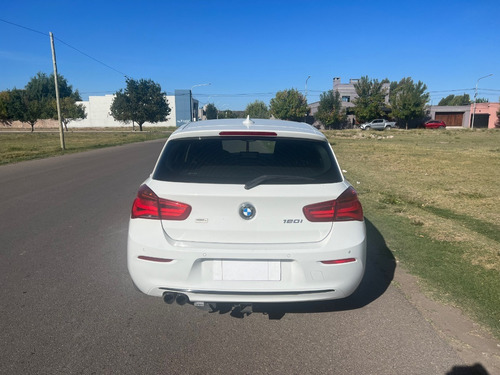 Imagen 4 de 22 de Bmw 120i Sport Line At ¡oportunidad!