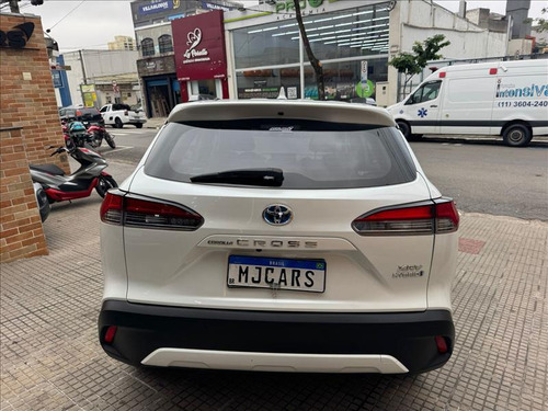 Toyota Corolla Cross 1.8 Vvt-i Hybrid Flex Xrv Cvt