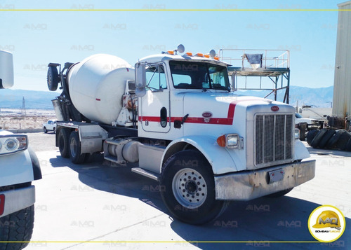 Imagen 2 de 10 de Camión Revolvedora De Concreto Peterbilt 2004