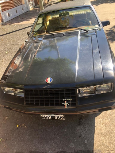 Ford Mustang V6 1979