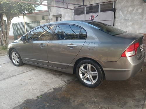 Imagen 8 de 15 de Honda Civic 1.8 Exs At 2006