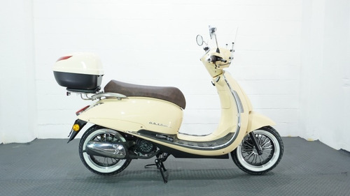 Imagen 2 de 24 de Scooter Beta Tempo Arrow 150 Precio Dolar