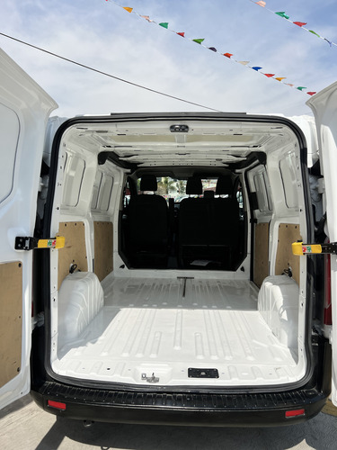 Ford Transit 2.2 Van Corta Techo Bajo Custom Mt