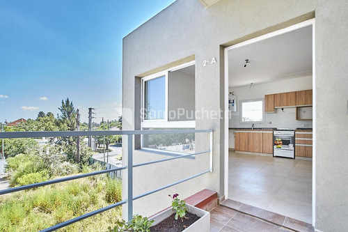 Venta Departamento 2 Ambientes Hurlingham 1° A