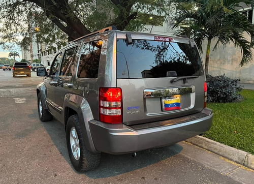 Imagen 7 de 15 de Jeep Cherokee 4x4