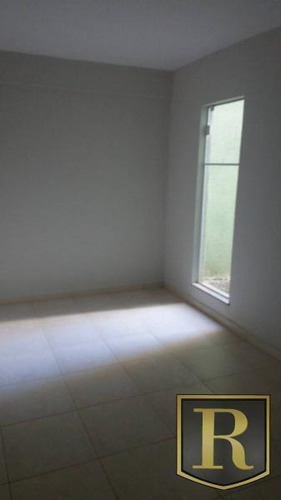 Apartamento Para Venda Em Guarapuava, Vila Carli, 3 Dormitórios, 1 Banheiro, 1 Vaga - Ap-0017_2-352097