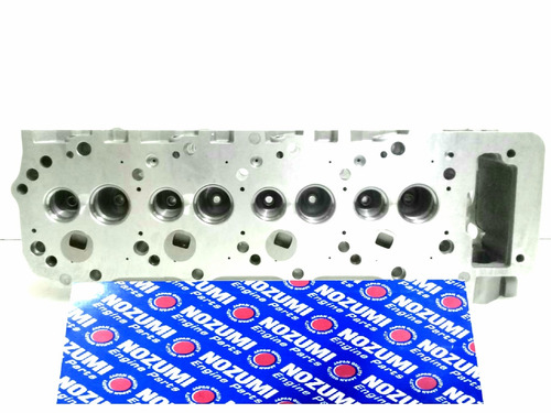 Tapa De Cilindros Para Mitsubishi Montero 2.8 D.8v. Mt 4m40.