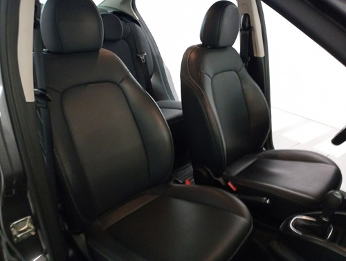 Fiat Cronos 1.8 16v Precision At6 Pack Premium