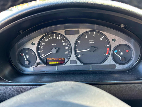 BMW Serie 3 2.5 323i Sportive