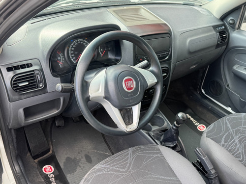 Fiat Strada 1.4 Hard Working Cab. Dupla Flex 3p