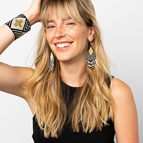 Ink + Alloy Pendientes Bohemios Con Cuentas Y Flecos De Lujo