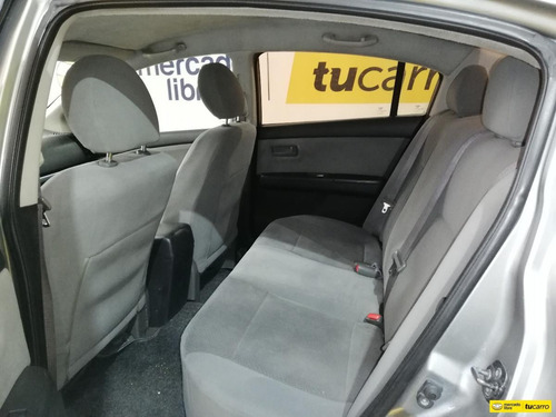 Nissan Sentra B16