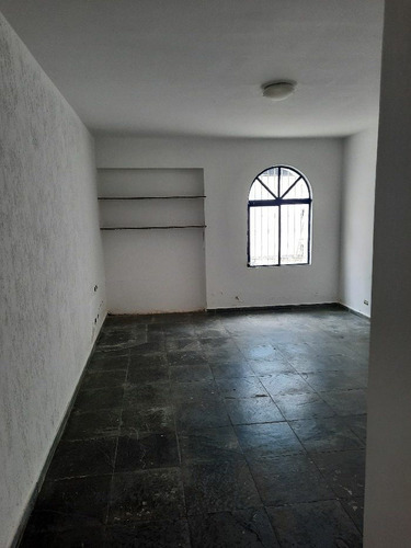 Casa Comercial À Venda Na Rua Professor Jamil Anderaos, Vila Cruzeiro, São Paulo - Sp - Liv-12186
