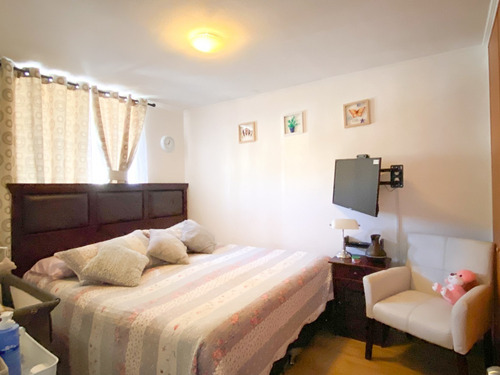 Imagen 8 de 15 de Vende 2 Dormitorios, Baño, Estacionamiento Bodega