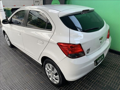 Chevrolet Onix 1.4 Mpfi Lt 8v Flex 4p Manual - Completo
