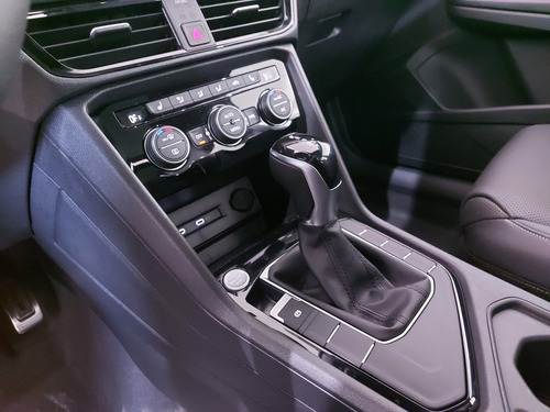 Imagem 7 de 13 de Volkswagen Taos 1.4 250 Tsi Highline 2022