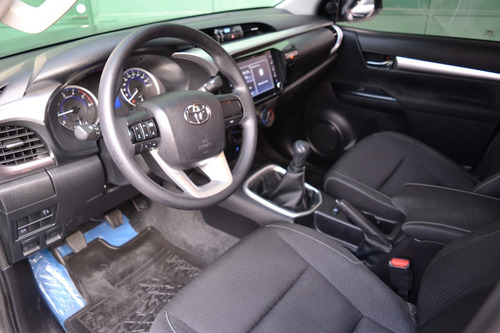 Toyota Hilux Sr 2020 / 6.000km Impecable Con Accesorios